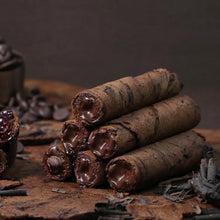 将图片加载到图库查看器,(預購)海邊走走 - 黑巧克力愛餡蛋捲8入